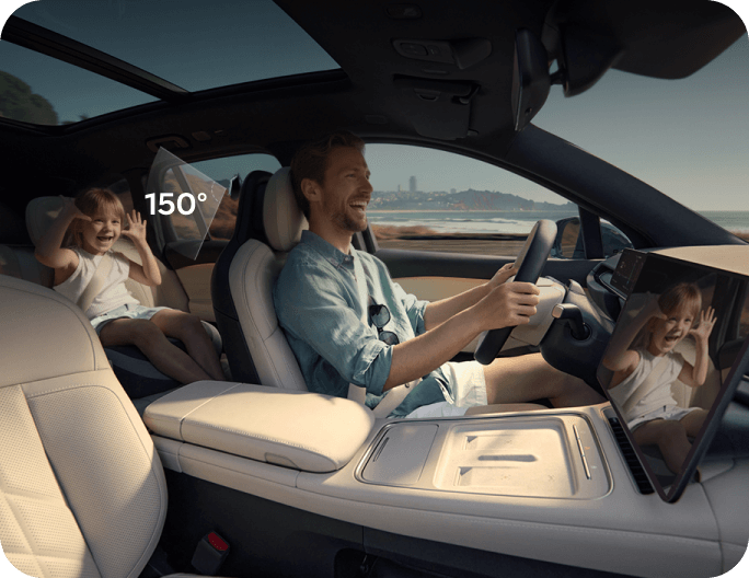 <h4><strong>See Back Seat in Real Time</strong></h4>